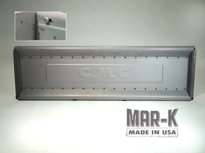 102906 - Tailgates GMC Script with Steel Hidden Latches and Links