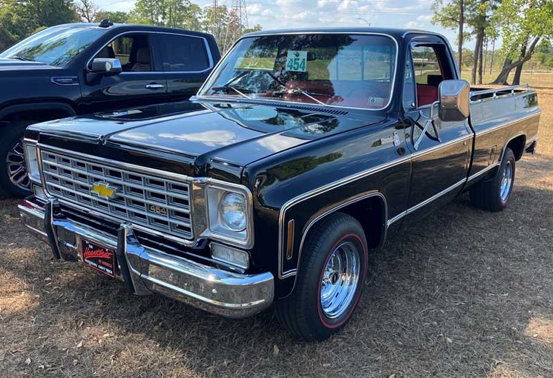 76 Chevy Silverado with MAR-K mouldings